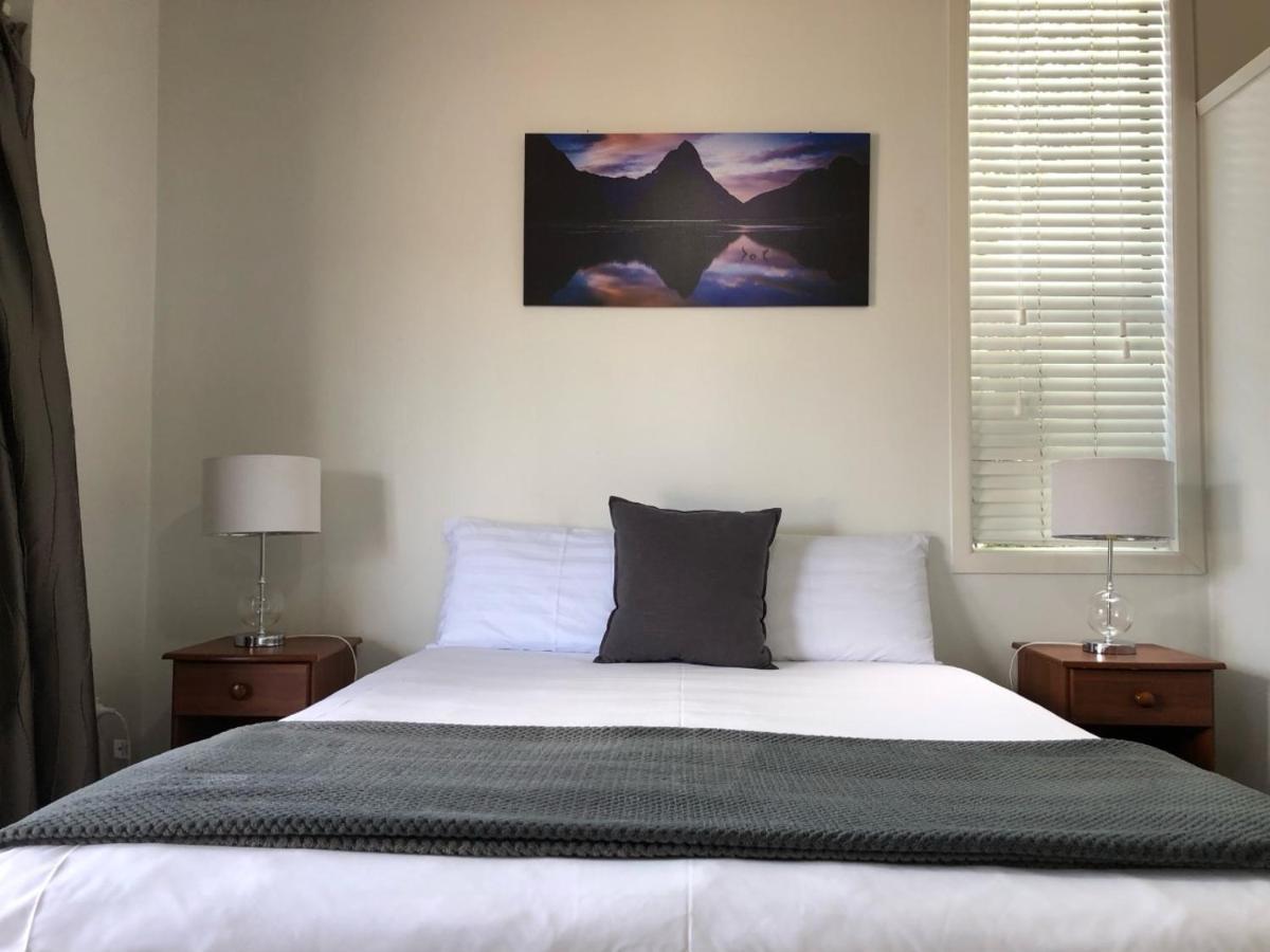 Rosetown Motel 테 아와무투 외부 사진